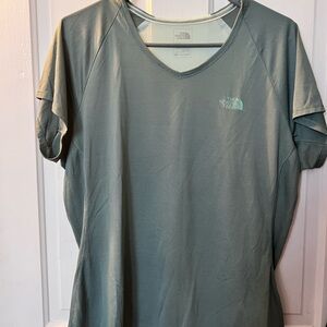 The North Face exercise top!